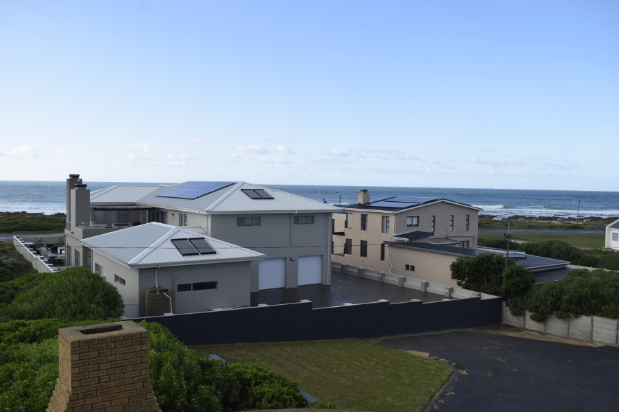 2 Bedroom Property for Sale in Struisbaai Western Cape